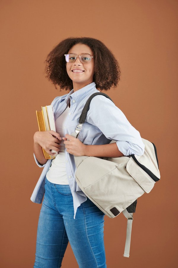 Comment procéder pour le choix d'un cartable femme en fonction de ses goûts ?